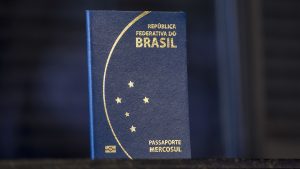 passaporte-e-visto-300x169 Visto Americano Inauguração do Consulado Americano em Porto Alegre tem data definida